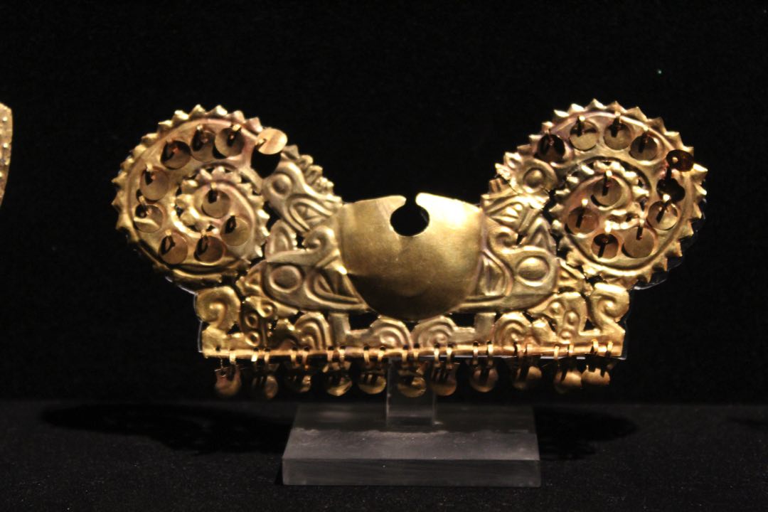 nariguera moche
